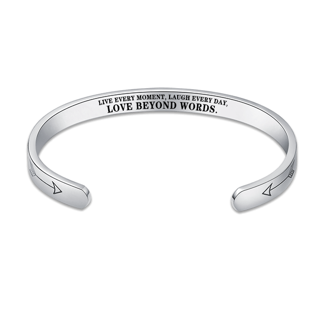 "Live Every Moment, Laugh Every Day, Love Beyond Words" Motivational Bracelet